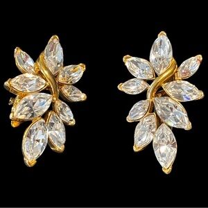 Trifari Kunio Matsumoto Rhinestone earrings clip on